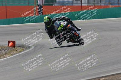 media/Apr-20-2025-AHRMA (Sun) [[393a79c373]]/Race/Group 10/Turn 4b/